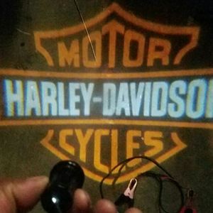 Meet your Posher, Monty